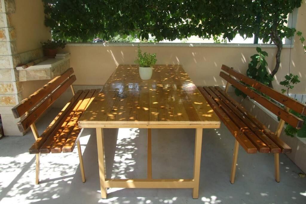 Cosey Studio Apartment For 2 Free Private Parking ماكارسكا المظهر الخارجي الصورة